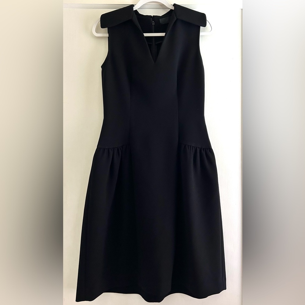 CO Collections Sleeveless Black Crepe Midi Dress Size Small